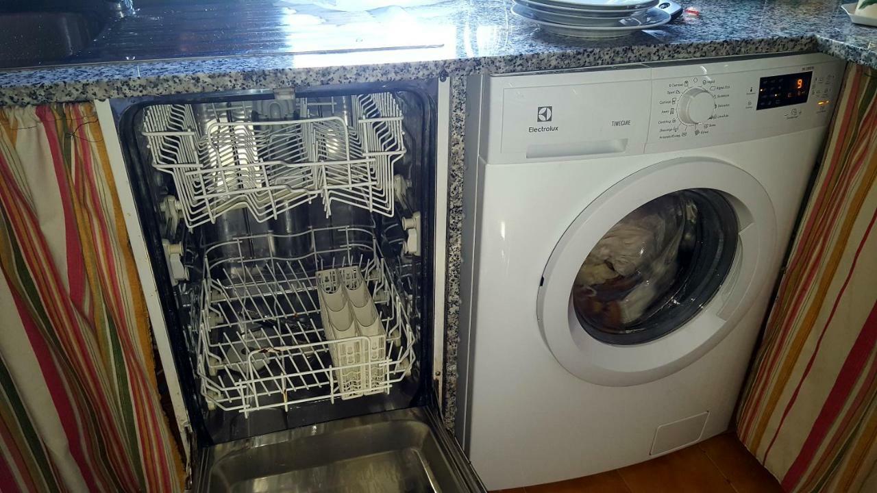 Apartamento Azahara Kordoba Bagian luar foto
