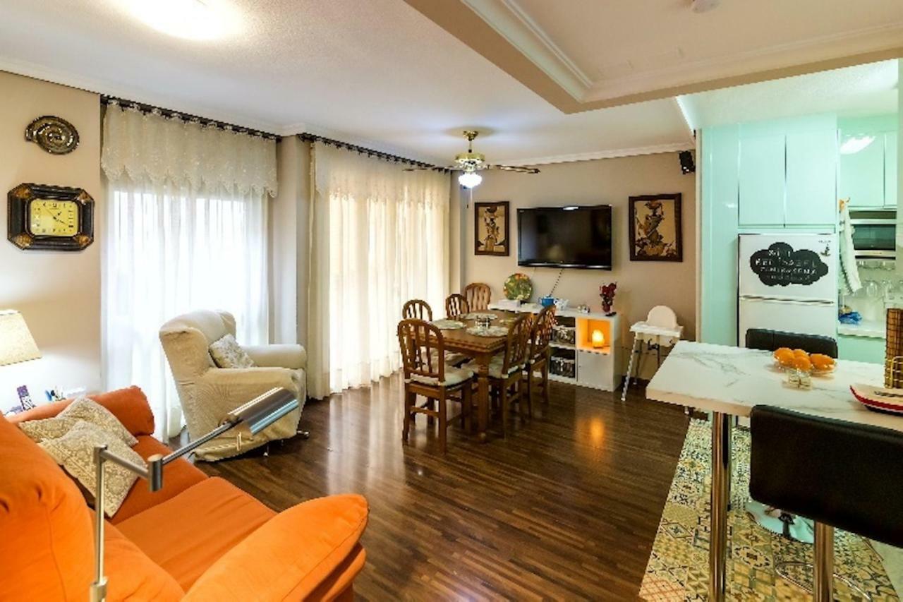 Apartamento Azahara Kordoba Bagian luar foto