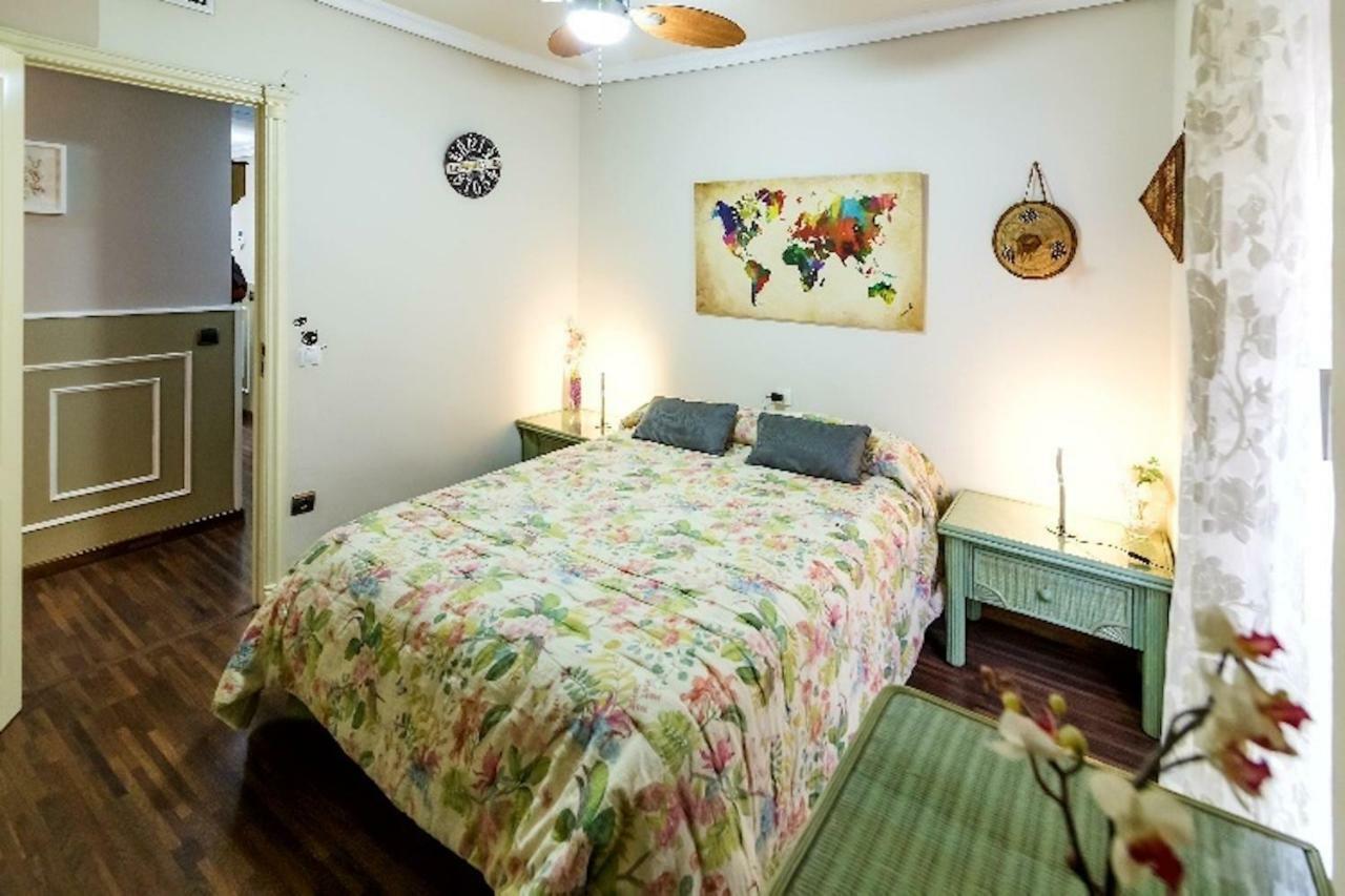 Apartamento Azahara Kordoba Bagian luar foto
