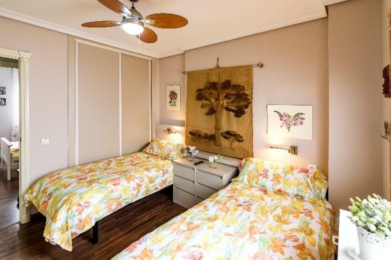 Apartamento Azahara Kordoba Bagian luar foto